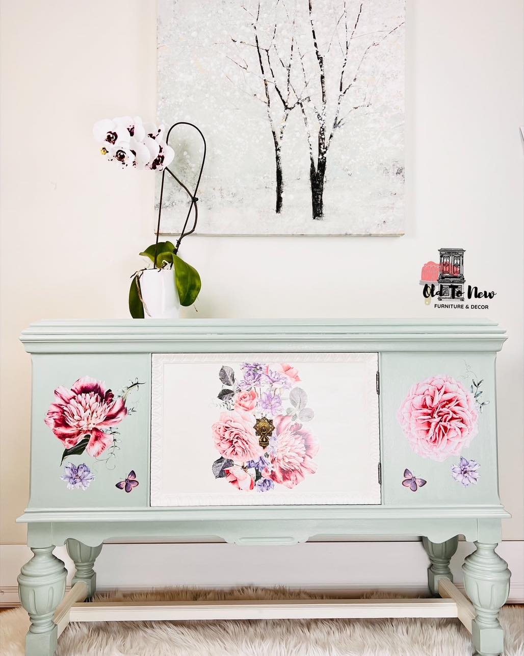 Le Bouquet - Sideboard, Buffet - Old to New Furniture & Decor