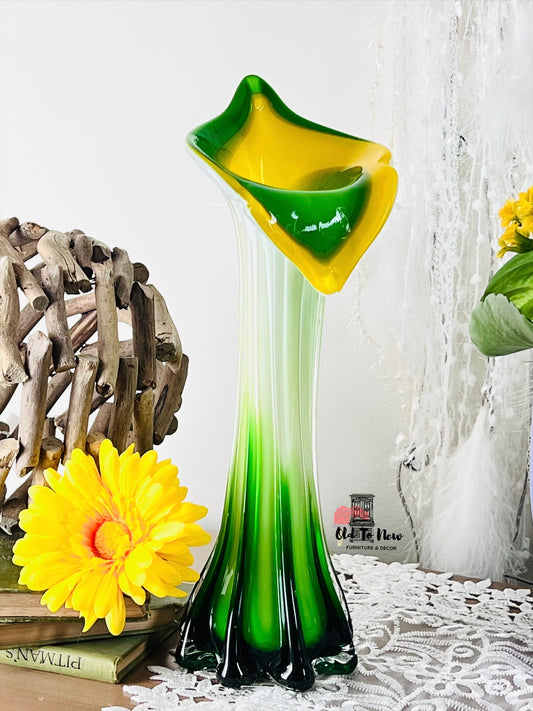 Vintage Hand blown art glass- Murano Vase, Old to New Furniture &. Decor; Ontario, Canada