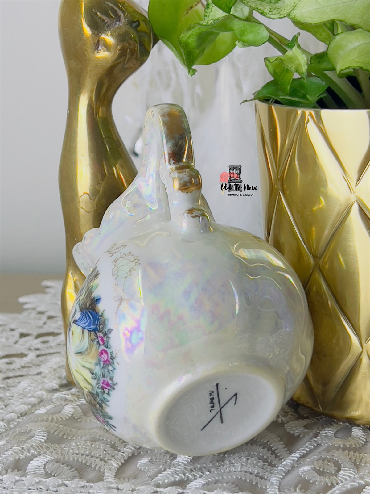 Creamer milk Jug Lefton china, Old to New Furniture & Decor