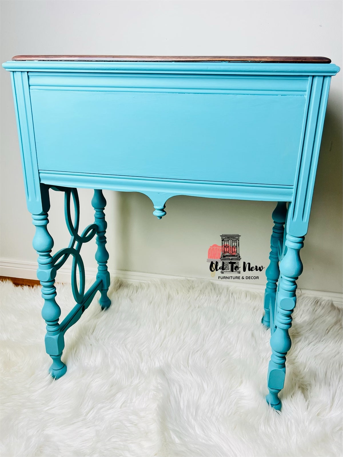 Antique Turquoise Blue Console Table Painted with Annie Sloan Chalk Paint