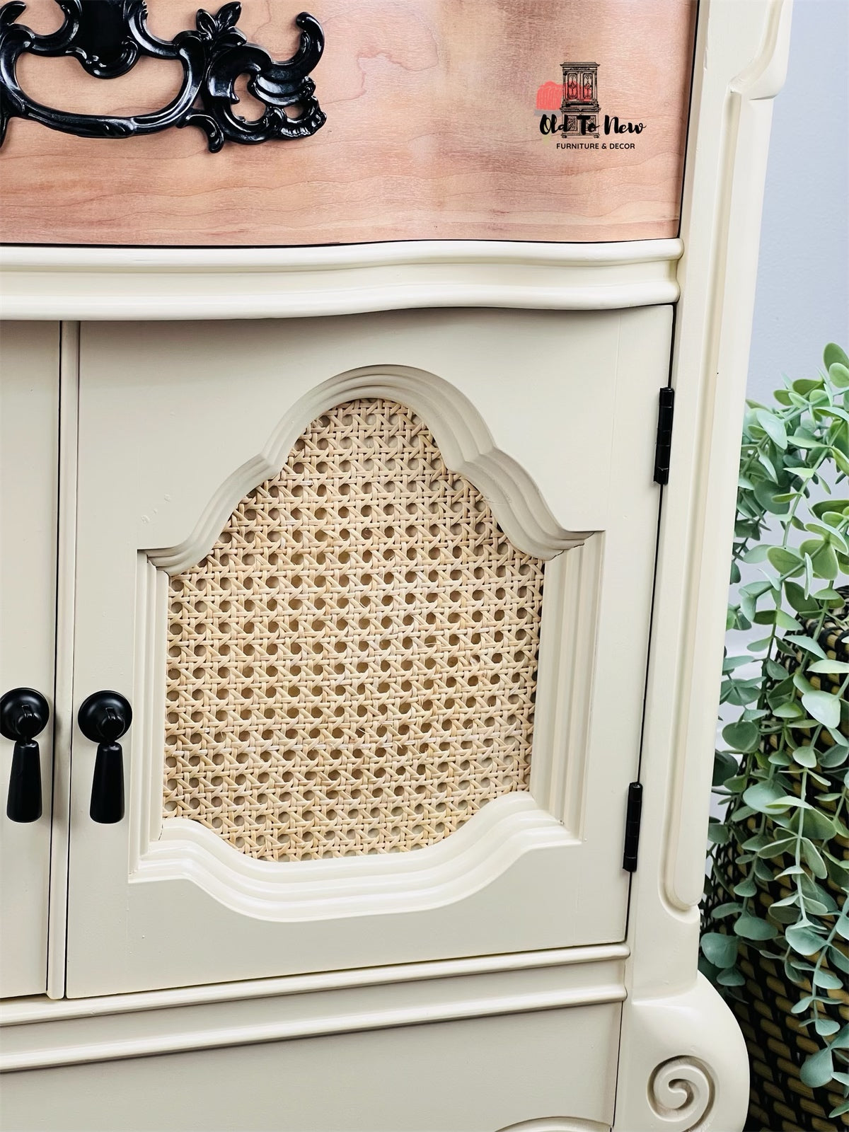 Side Table with Rattan Rattan Cane Webbing Ships from Misissauga Ontario