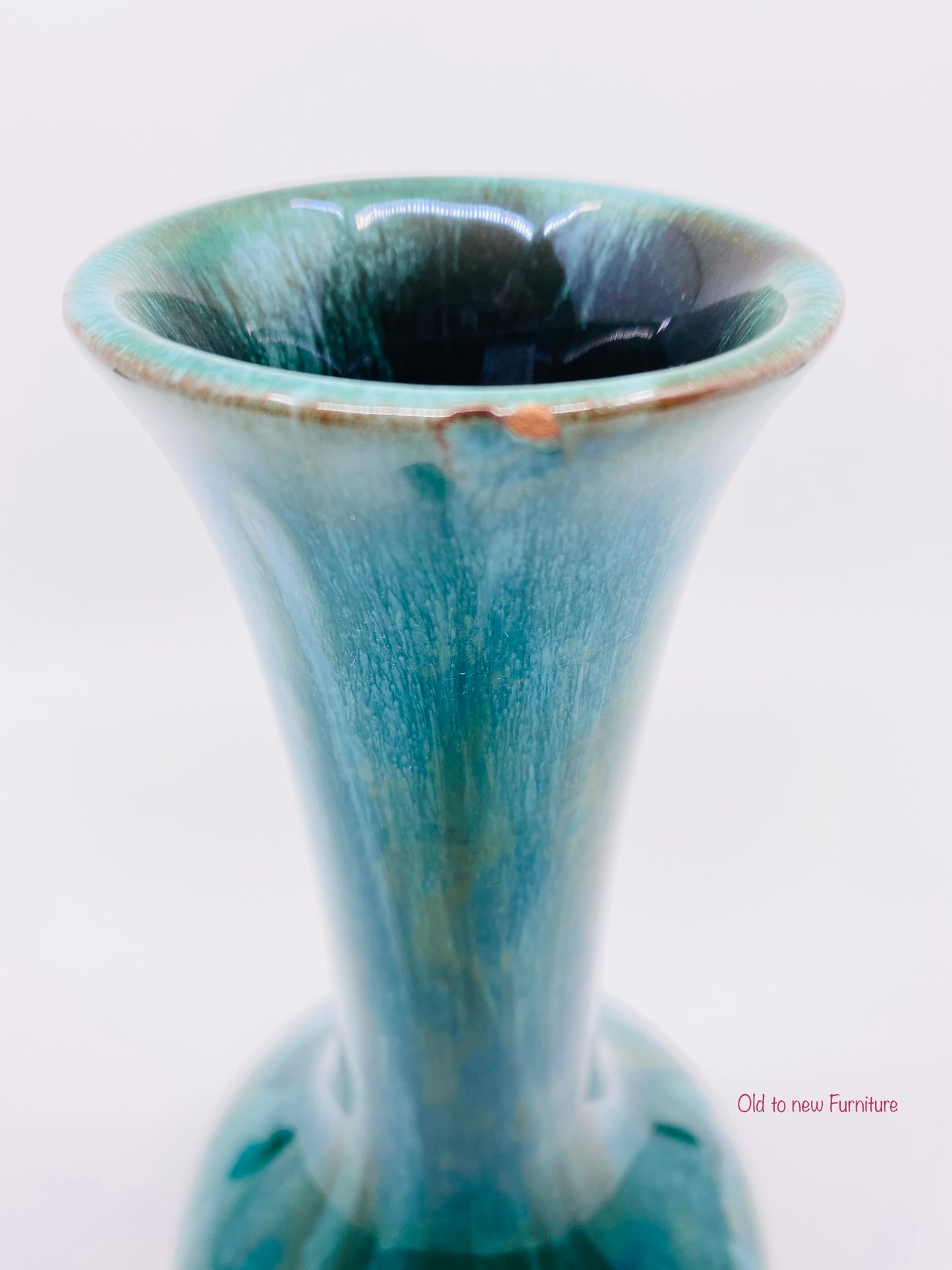 Cling On paint brushes