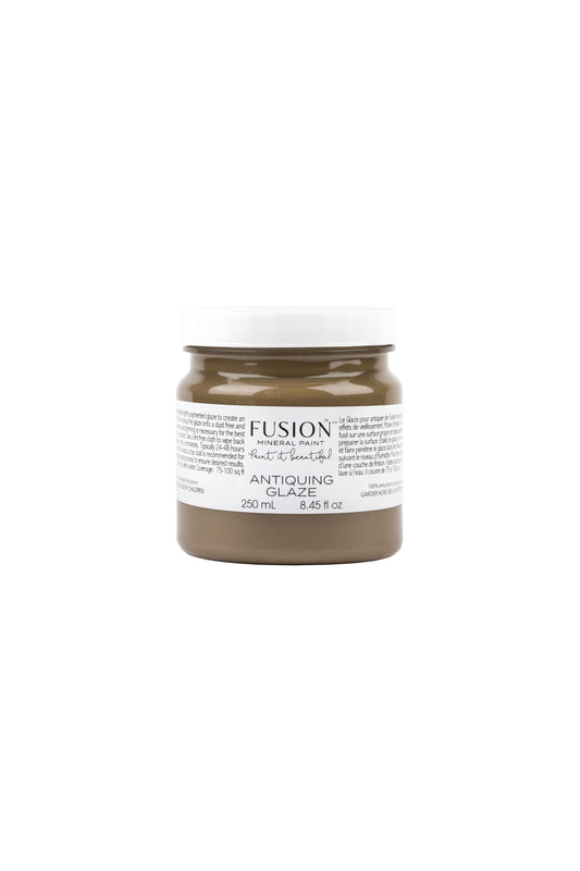 Fusion Mineral Paint Glaze - Antiquing