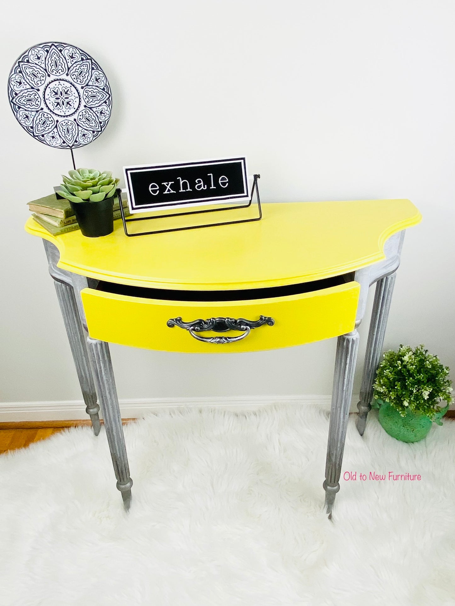 Table Painter With Annie Sloan Paint