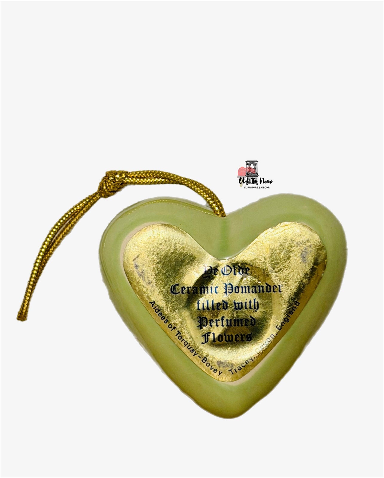 Vintage Aidees of Torquay Ceramic Heart Pomander