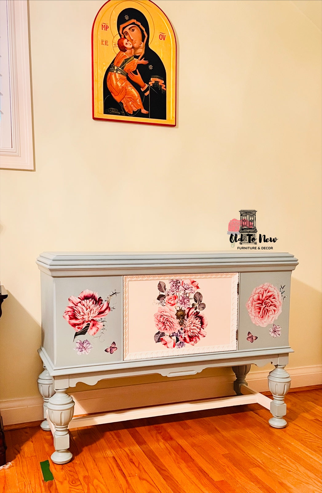 Refinished Sideboard, Hokus Pokus Le Bouquet Transfer; Old to New Furniture & Decor 