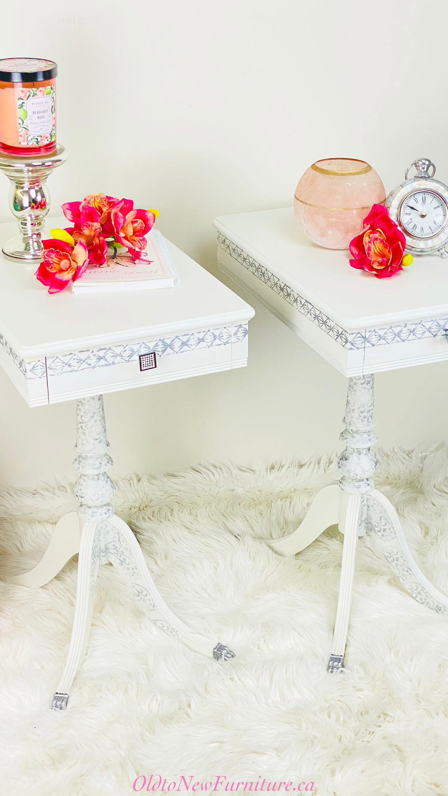 Elegant Detailed White & Silver 1 Drawer Antique Night Stands - Duncan Phyfe Style End Tables