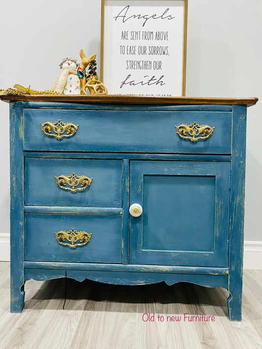 Farmhouse Style Antique Sideboard Washstand